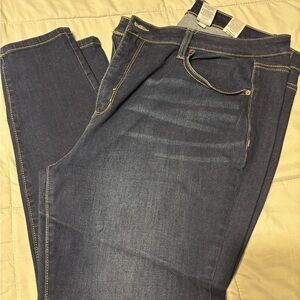 Time and Tru Women's Dark Indigo Skinny Jeans